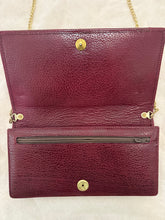 Load image into Gallery viewer, Vintage Style Horse Carriage Wallet on Chain Crossbody - Burgundy Pebbled Bag
