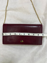 Load image into Gallery viewer, Vintage Style Horse Carriage Wallet on Chain Crossbody - Burgundy Pebbled Bag
