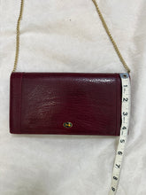Load image into Gallery viewer, Vintage Style Horse Carriage Wallet on Chain Crossbody - Burgundy Pebbled Bag
